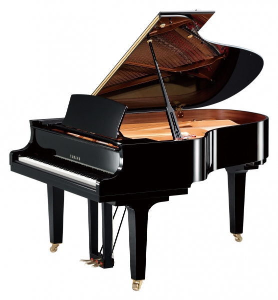 Klavír Yamaha C3X