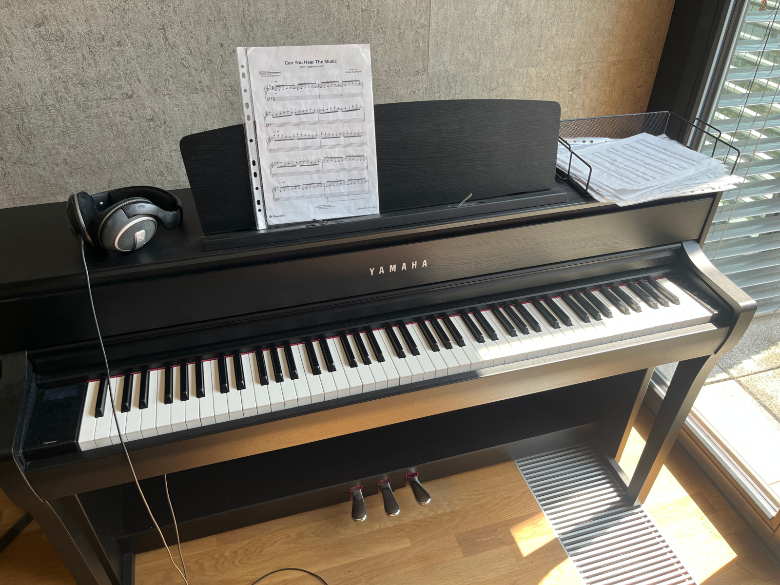 Yamaha CLP-775